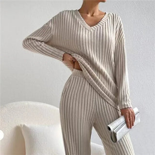 Women's Two-Piece Lounge Set | Ribbed V-Neck