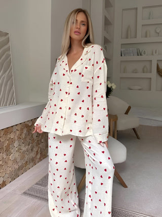 Women's Pajama Set with Heart Pattern | Long Sleeve