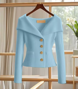 Damen Fitted Button Cardigan | Off Shoulder