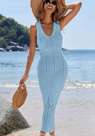 Häkel Strandkleid mit V-Ausschnitt | Luftig & Figurbetont
