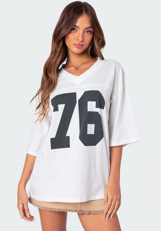 Jade | Damen Grafik Lockeres T-Shirt | V-Ausschnitt Weiß