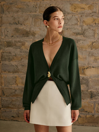 Damen Cardigan mit tiefem V-Ausschnitt | Knopfdetail