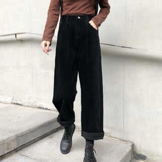 Weite Hosen für Damen | Plissee-Schnitt