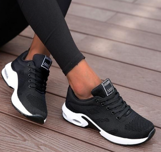 Die bequemsten orthopädischen Schuhe des Jahres 2024! Schwarz