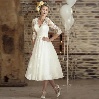 Damen Hochzeitskleid mit langen Ärmeln und V-Ausschnitt | Midi