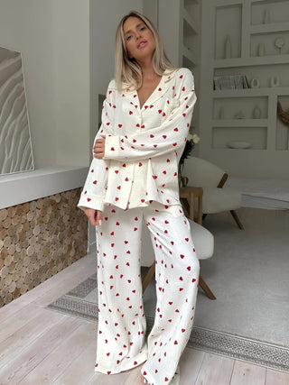 Women's Pajama Set with Heart Pattern | Long Sleeve